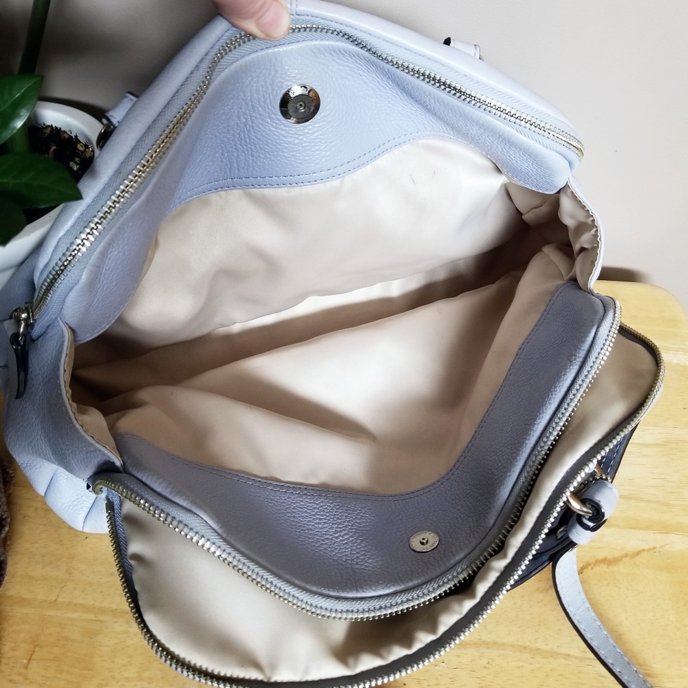 **SOLD*** on another platform. Authentic Coach Penelope leather satchel - Picture 8 of 14